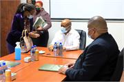 Acting DG Deborah Mochotlhi, Minister Senzo Mchunu and Deputy Minister David Mahlobo at briefing session 05